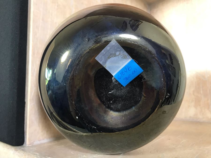 Signed Studio Iridescent Art Glass Vase By Bruce Stowell 8W X 7H [Photo 6]