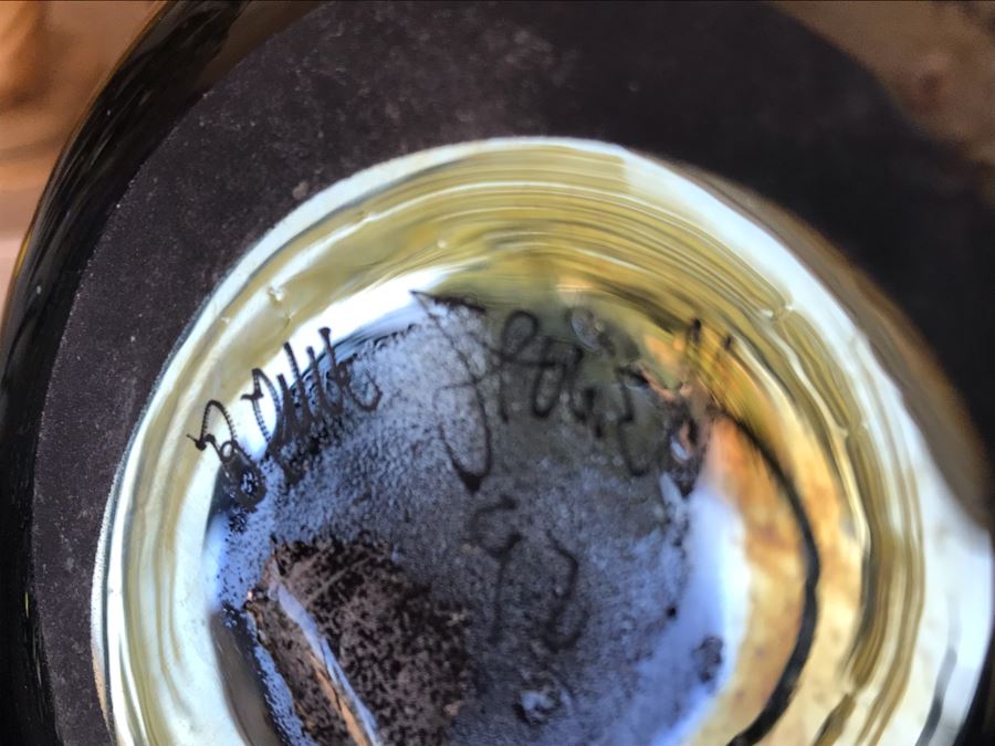 Signed Studio Iridescent Art Glass Vase By Bruce Stowell 9W X 7H [Photo 10]