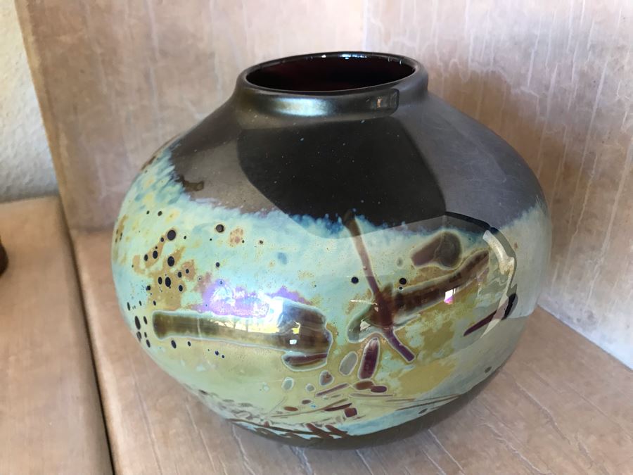 Signed Studio Iridescent Art Glass Vase By Bruce Stowell 9W X 7H [Photo 3]