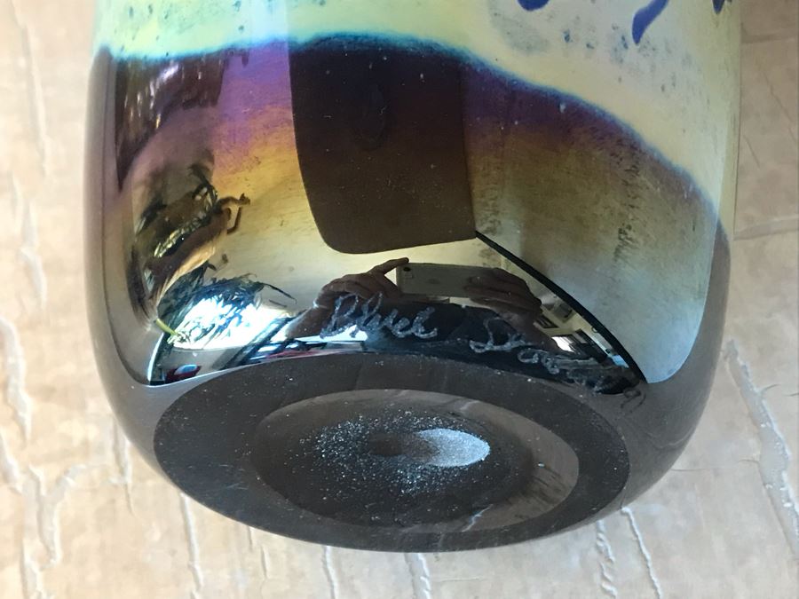 Signed Studio Iridescent Art Glass Vase By Bruce Stowell 5W X 12H [Photo 10]
