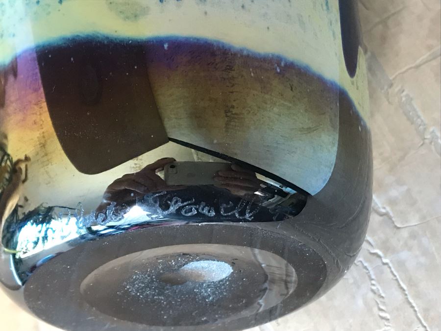 Signed Studio Iridescent Art Glass Vase By Bruce Stowell 5W X 12H [Photo 9]