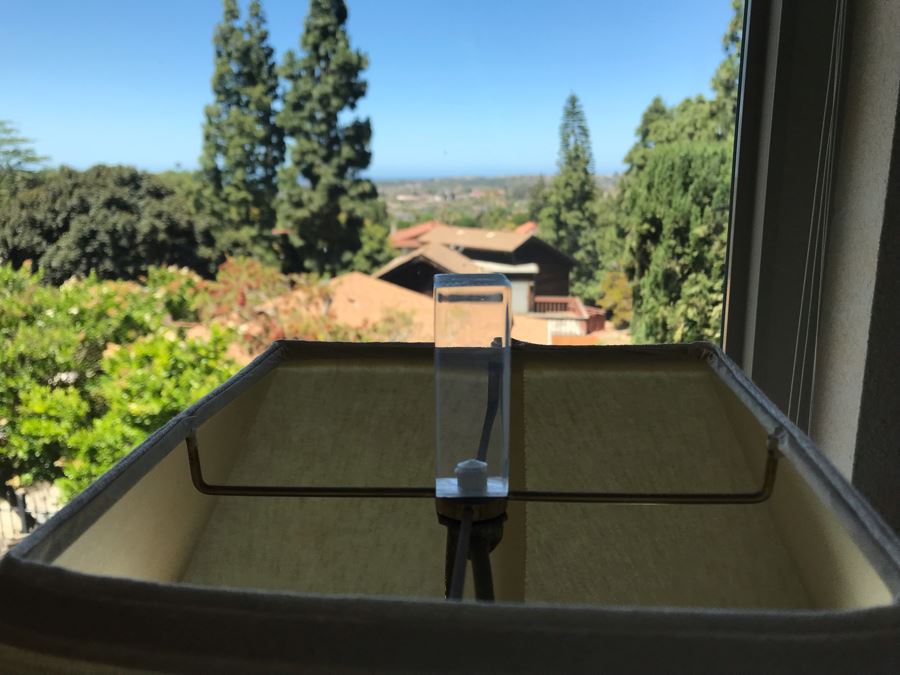 Bauer Lamp Co Floor Lamp With Lucite Base 61H [Photo 11]