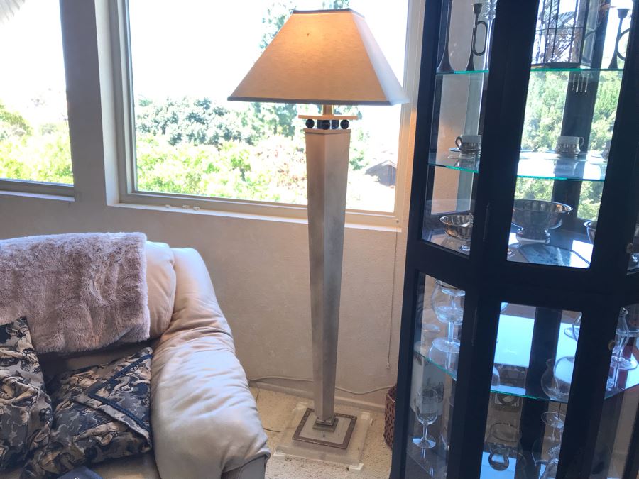 Bauer Lamp Co Floor Lamp With Lucite Base 61H [Photo 5]