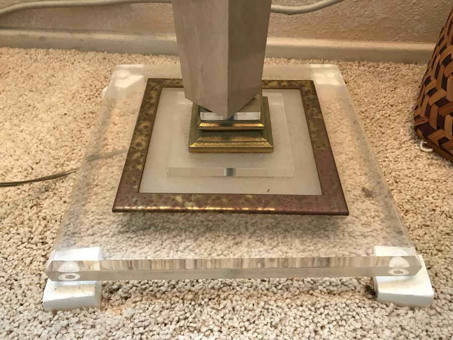 Bauer Lamp Co Floor Lamp With Lucite Base 61H [Photo 6]