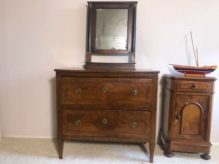 Antique 2-Drawer Dresser Chest Of Drawers With Removable Mirror 36W X 18D X 33H [Photo 1]