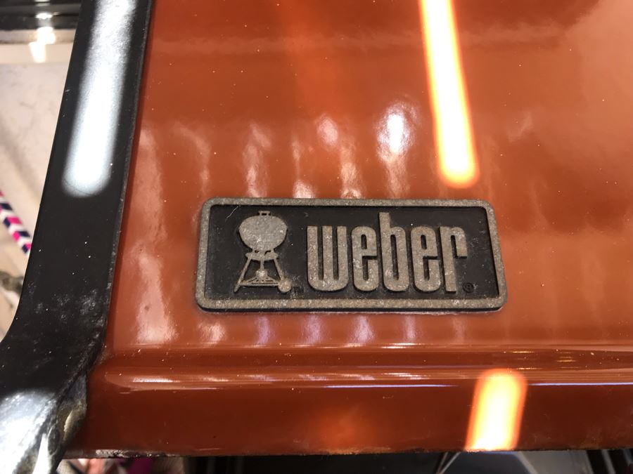 Weber Gas Grill [Photo 5]