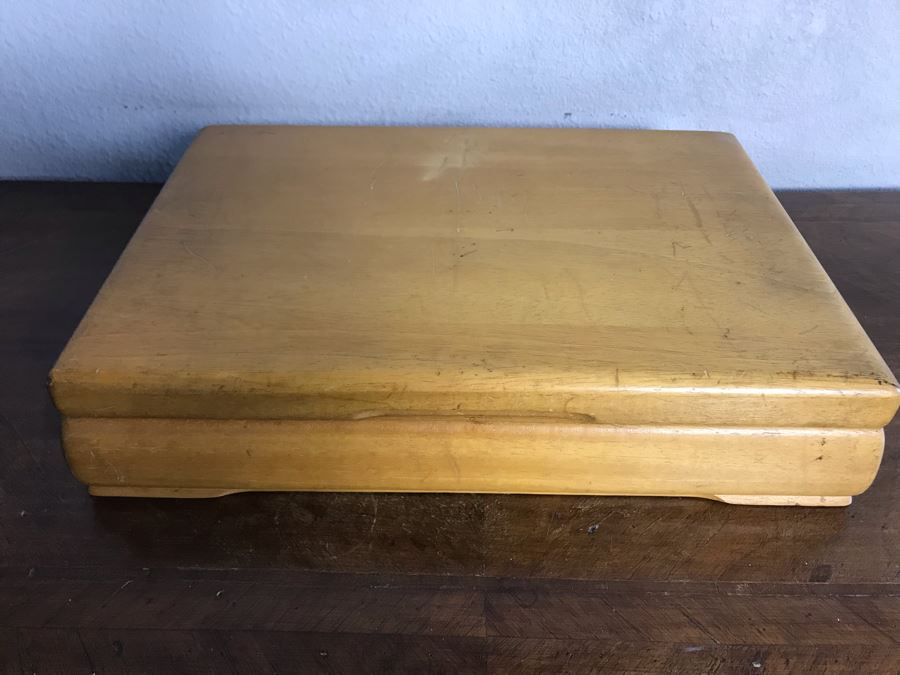 Mid-Century Silverware Chest Box [Photo 3]