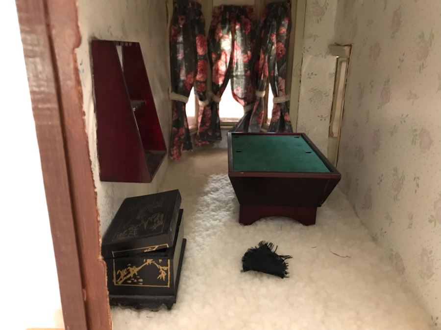 Large Victorian Doll House Furnished 23W X 18D X 36H - See Photos [Photo 12]