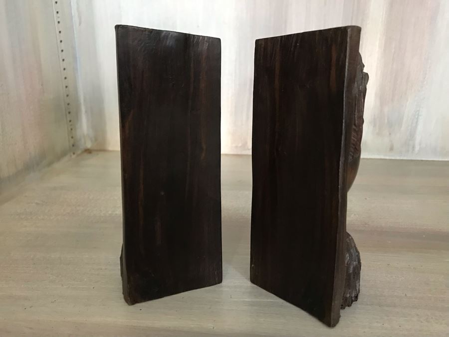 Pair Of Carved Wooden Face Bookends 6W X 3D X 7H [Photo 4]