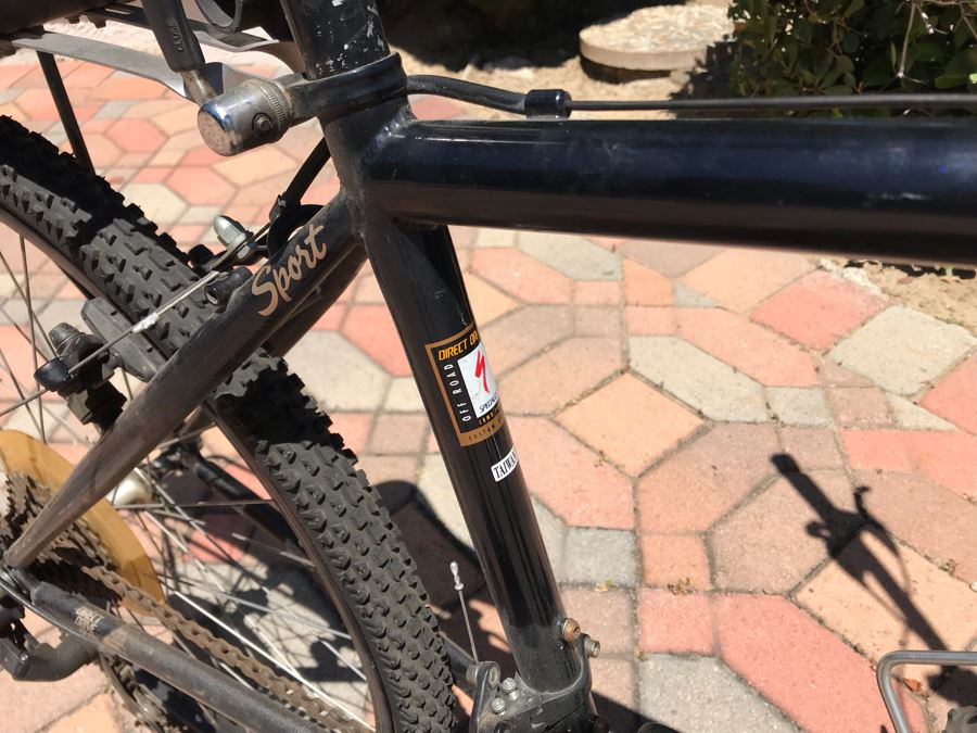 Specialized Rockhopper Mountain Trail Bicycle Bike [Photo 5]