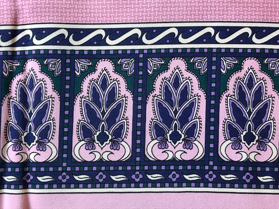 Ginnie Johansen Scarf 26 X 26 [Photo 4]