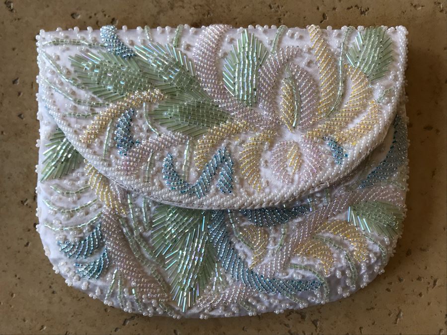 Vintage Hong Kong Beaded Purse 7 X 9 [Photo 4]