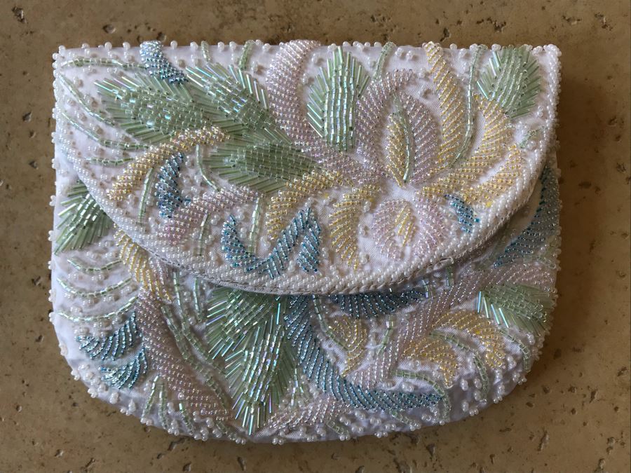 Vintage Hong Kong Beaded Purse 7 X 9 [Photo 3]