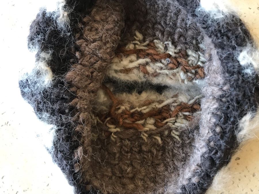 Hand Knotted Wool And Fur Hat 10 X 10 [Photo 7]