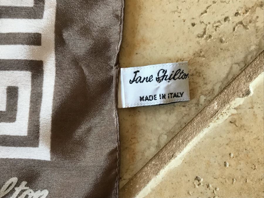 Jane Shilton Scarf Made In Italy 30.5 X 30.5 [Photo 4]