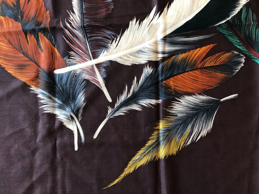 Perry Ellis Scarf 34 X 34 [Photo 3]