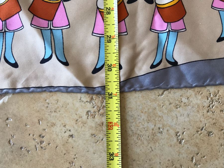 Neiman-Marcus Tree Of Life Folk Art Scarf 31 X 31 [Photo 6]