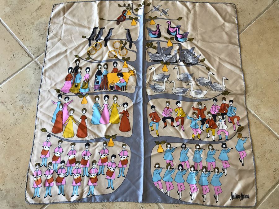 Neiman-Marcus Tree Of Life Folk Art Scarf 31 X 31 [Photo 2]