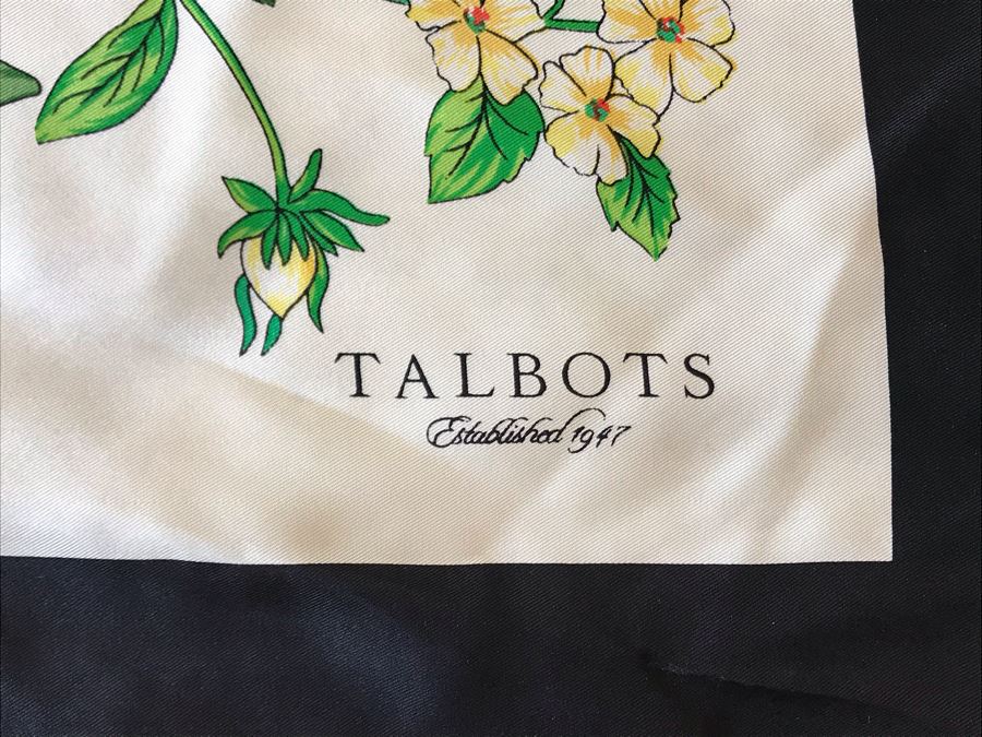 Talbots Scarf 36 X 36 [Photo 2]