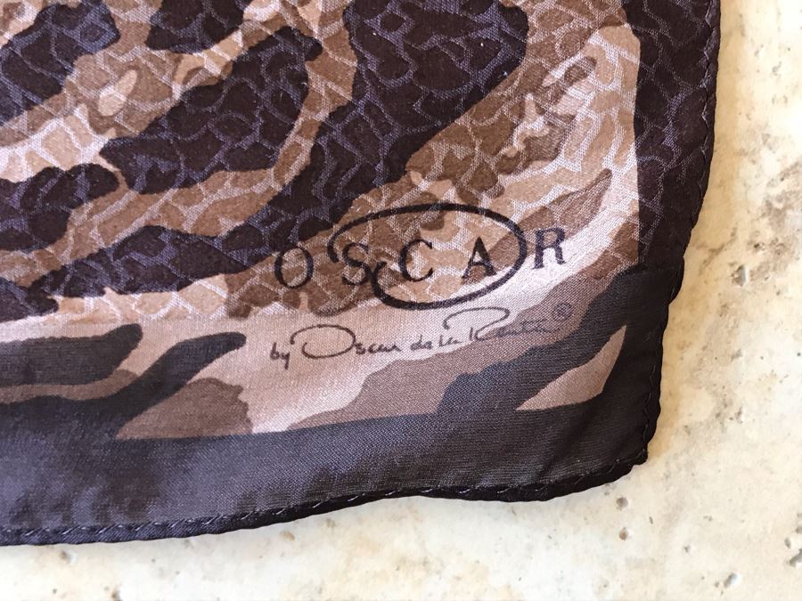 Oscar De La Renta Scarf 34 X 34 [Photo 3]