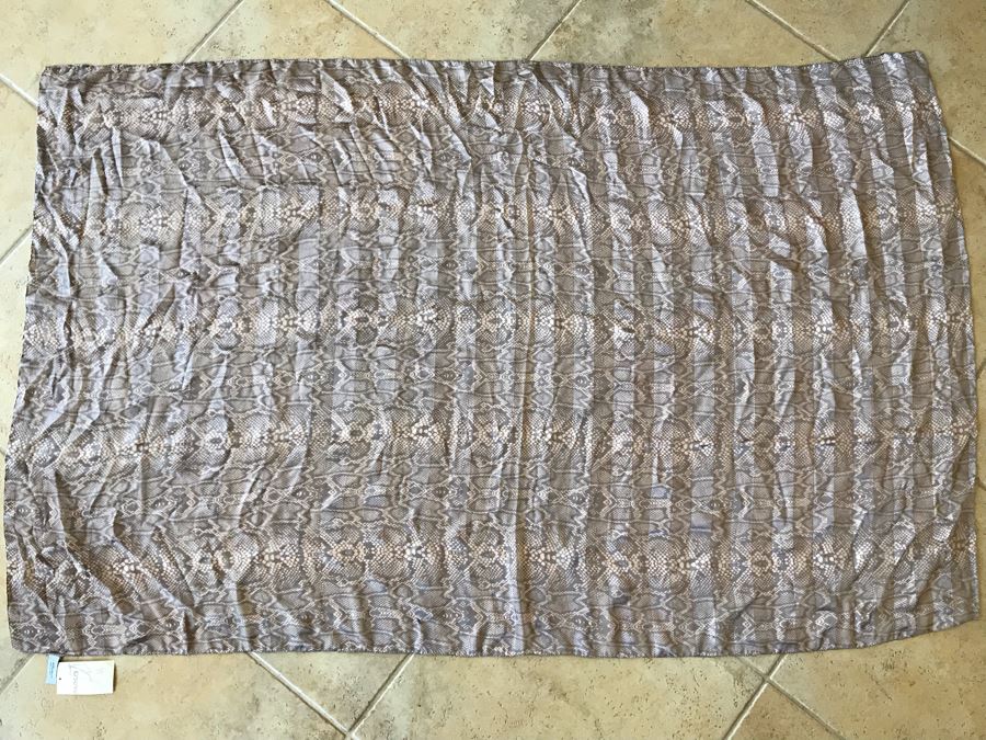 New Albertazzi Made In Italy Snake Skin Pattern Scarf 62L X 39W [Photo 1]