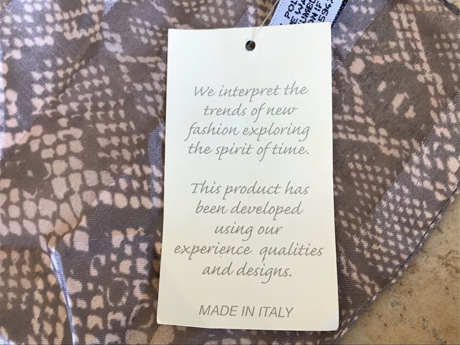 New Albertazzi Made In Italy Snake Skin Pattern Scarf 62L X 39W [Photo 6]