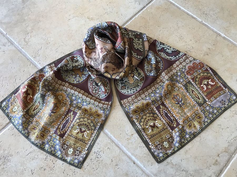 Adrienne Landau Studio Scarf 52L X 11W [Photo 2]