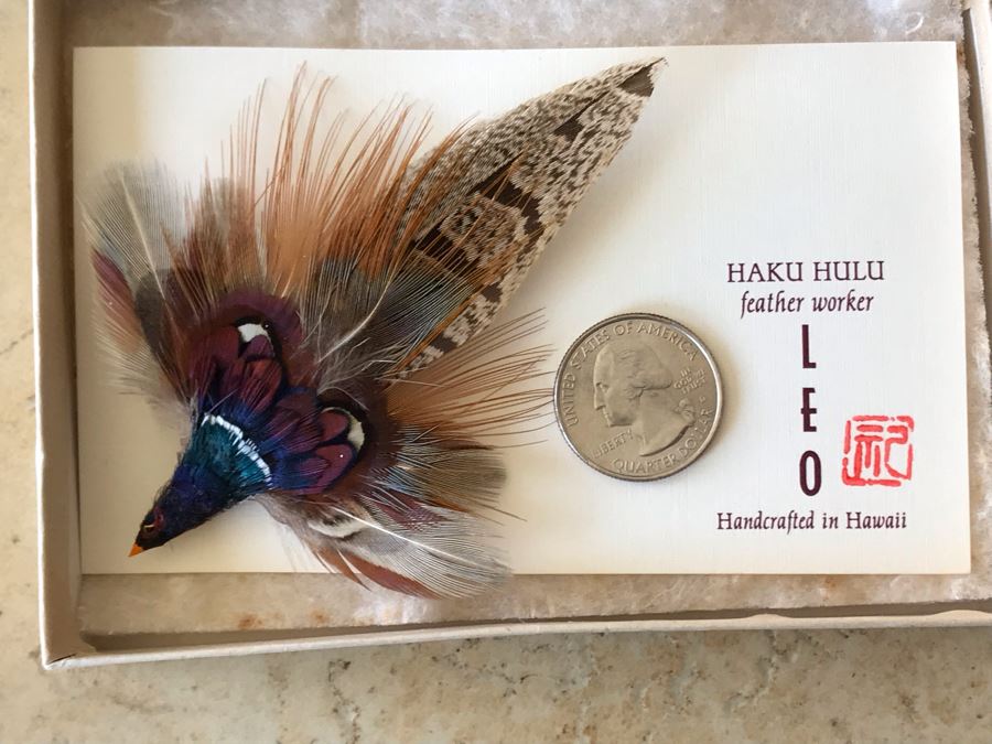 Haku Hulu Feather Worker Leo Handcrafted In Hawaii Brooch Pin [Photo 8]