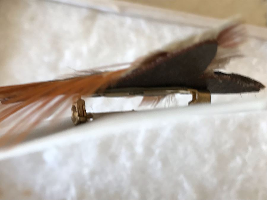 Haku Hulu Feather Worker Leo Handcrafted In Hawaii Brooch Pin [Photo 6]