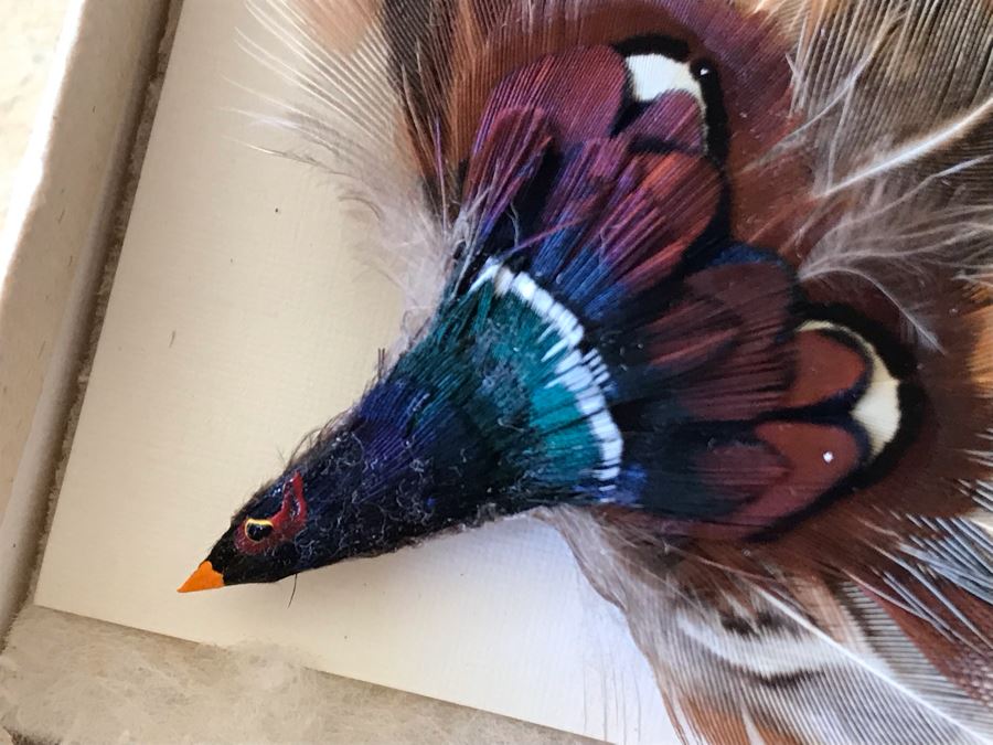 Haku Hulu Feather Worker Leo Handcrafted In Hawaii Brooch Pin [Photo 3]