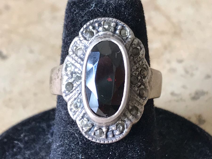 Vintage Sterling Silver Ring With Center Stone And Marcasites Size 6 6.2g