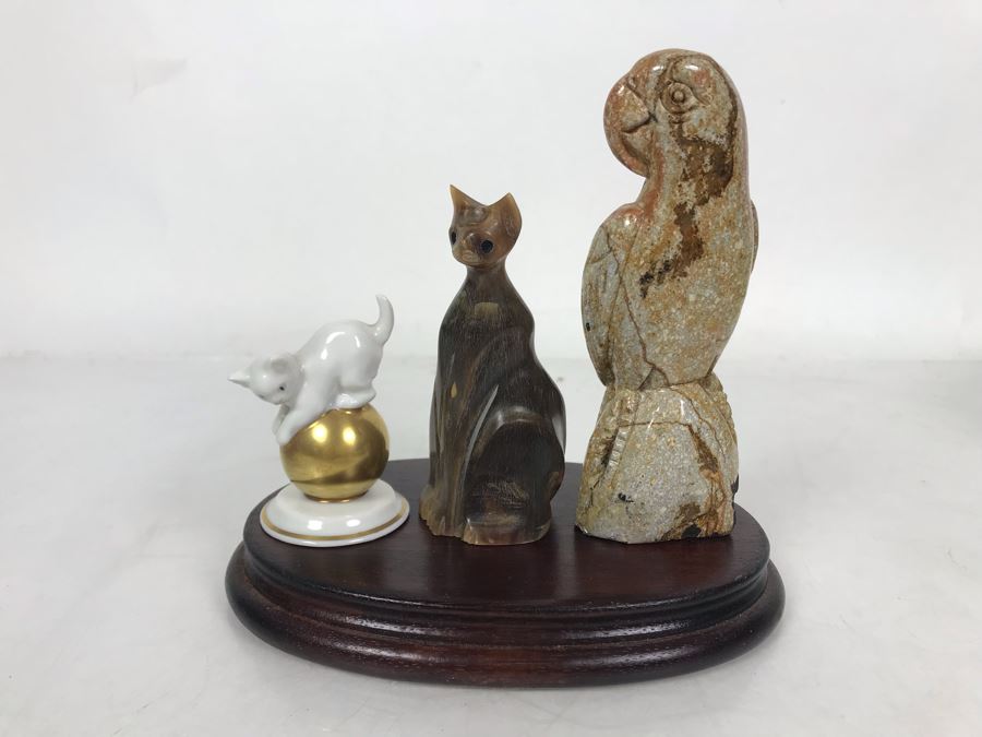 Rosenthal Cat Figurine, Carved Horn Cat Sculpture And Carved Stone Parrot Bird 4.5H With Wooden Stand [Photo 2]