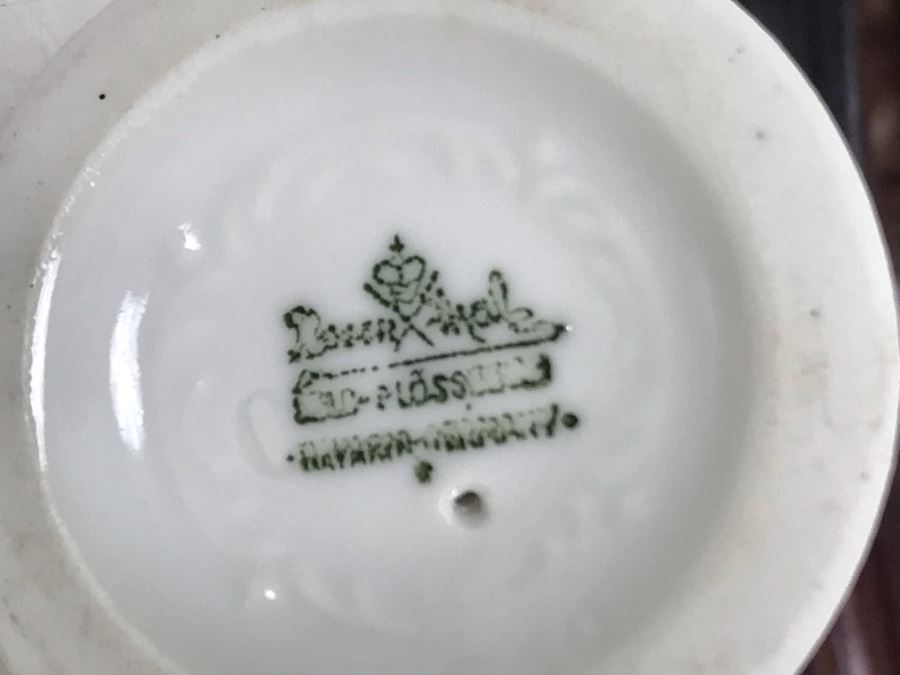 Rosenthal Cat Figurine, Carved Horn Cat Sculpture And Carved Stone Parrot Bird 4.5H With Wooden Stand [Photo 9]