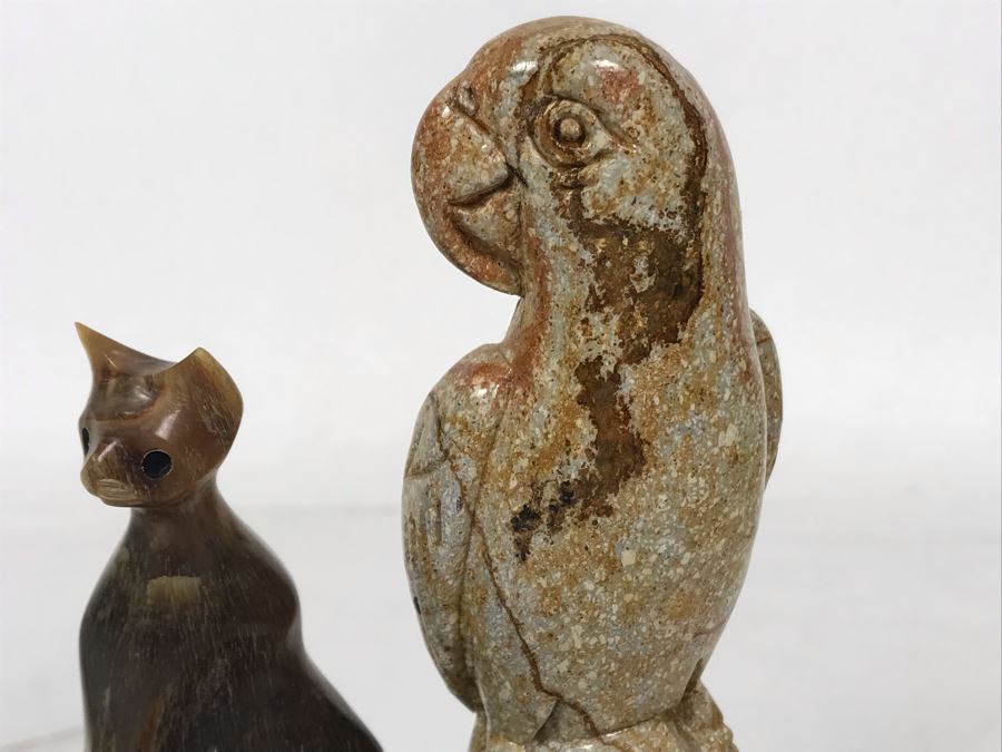 Rosenthal Cat Figurine, Carved Horn Cat Sculpture And Carved Stone Parrot Bird 4.5H With Wooden Stand [Photo 5]