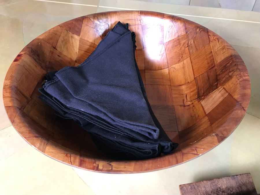 Vintage Pair Of Weavewood Checkers Salad Mixing Bowls With Checkers