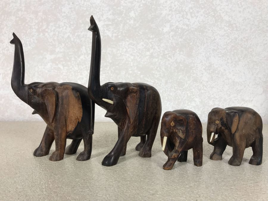 Four Carved Wooden Elephants Family Sculptures [Photo 8]