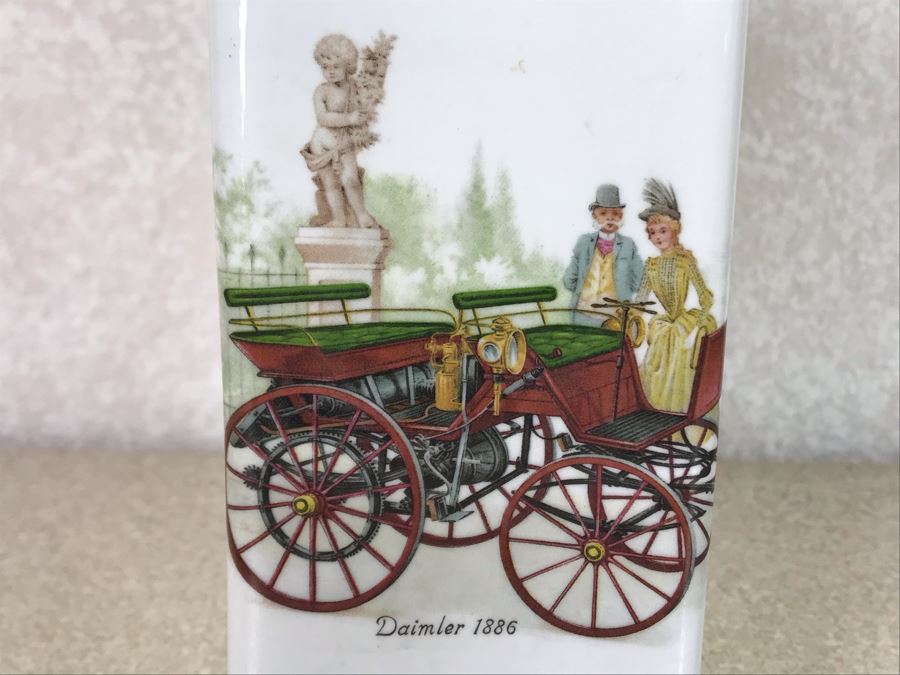 Porcelaine De Bruxelles Whiskey Decanter With Antique Cars [Photo 3]