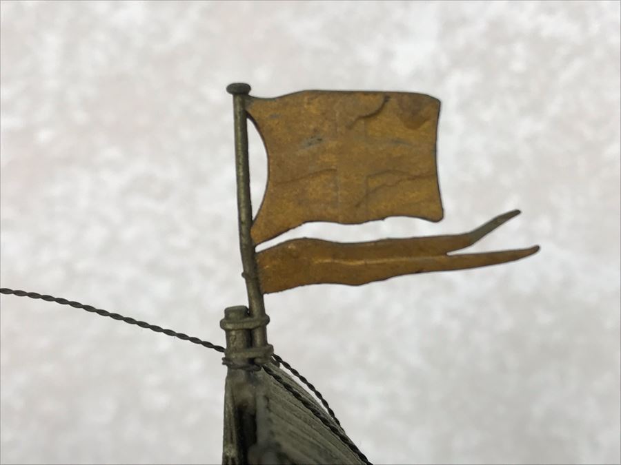 Metal English Sailing Ship Ark Royal Model With Wooden Base 10W X 5D X 9H [Photo 19]