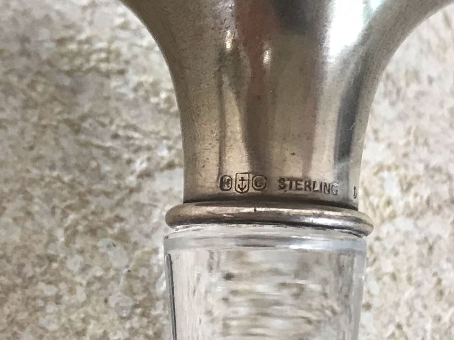 Crystal Decanter With Stunning English Sterling Silver Repousse Stopper 7H [Photo 8]