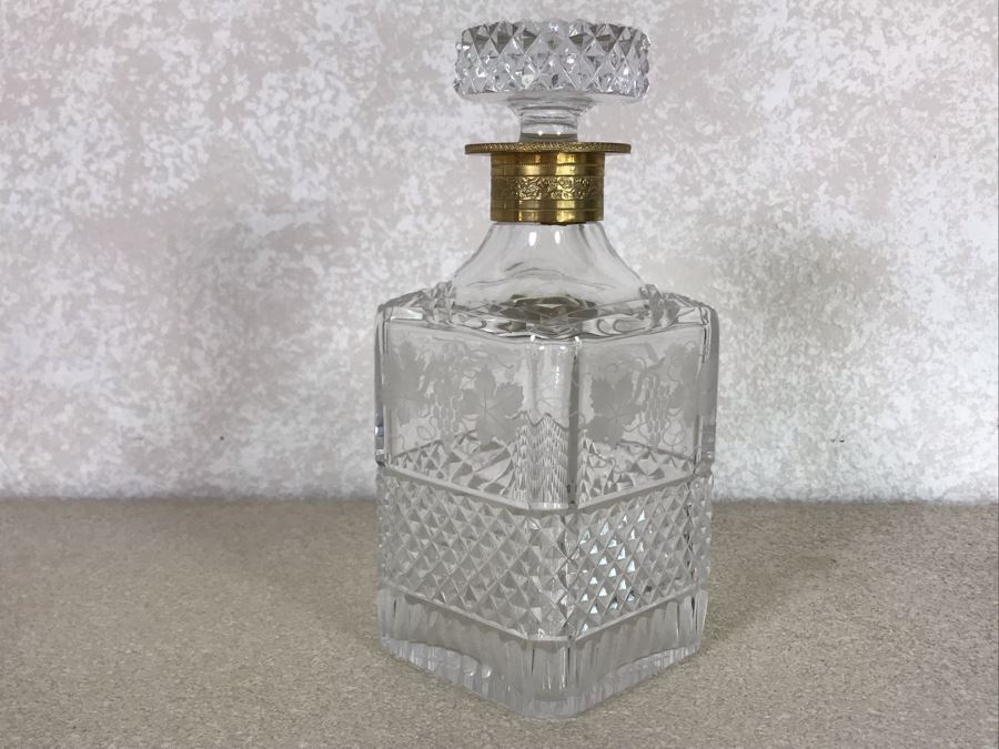 Vintage Crystal Gold Rim Decanter 9H [Photo 6]