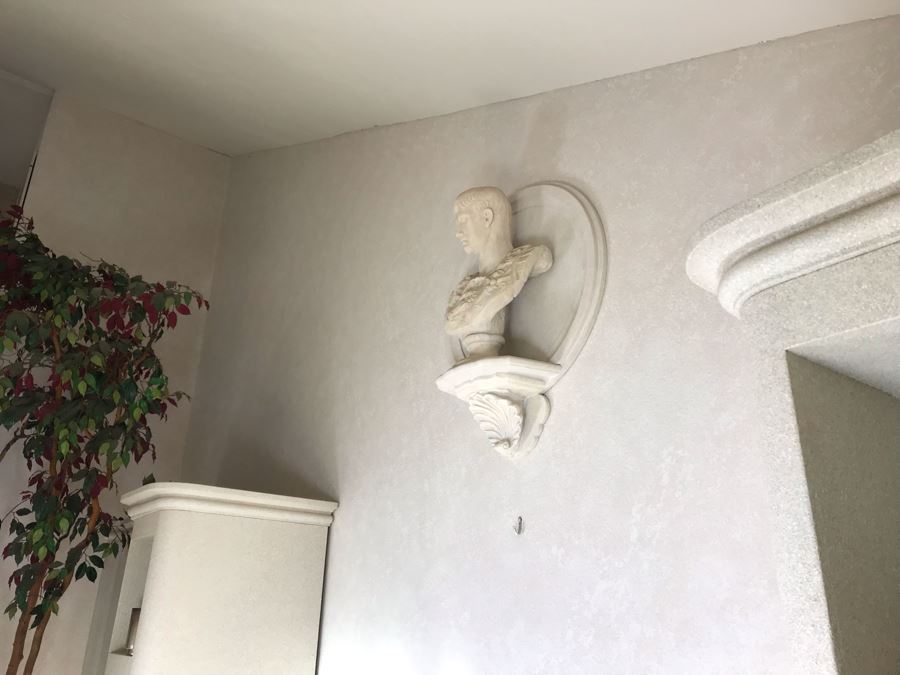 Wall Mounted Roman Bust And Medallion Shelf [Photo 7]
