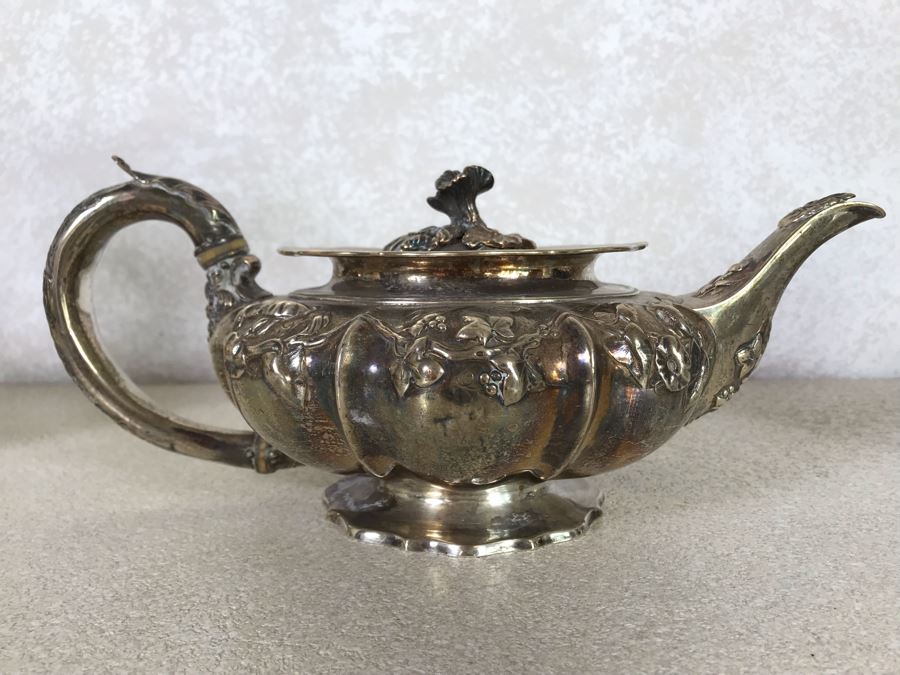 Rare Arts And Crafts Sterling Silver Repousse Tea And Coffee Service With Teapot, Coffee Pot, Creamer And Sugar By Alexander Clark 188 Oxford St London 2,700g [Photo 38]