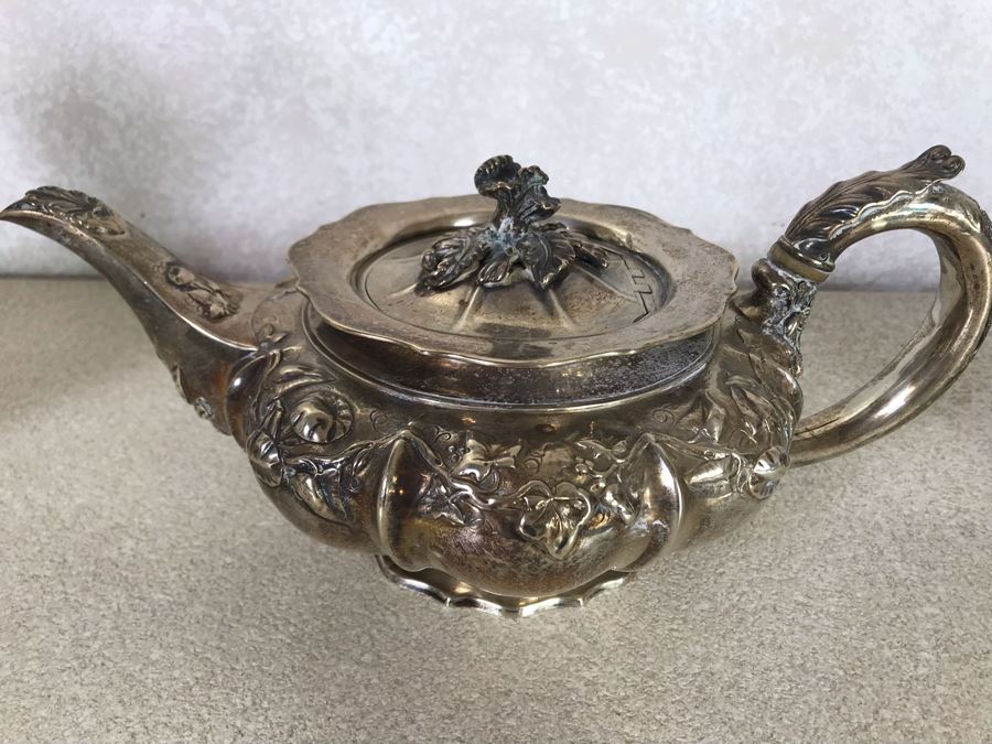Rare Arts And Crafts Sterling Silver Repousse Tea And Coffee Service With Teapot, Coffee Pot, Creamer And Sugar By Alexander Clark 188 Oxford St London 2,700g [Photo 34]