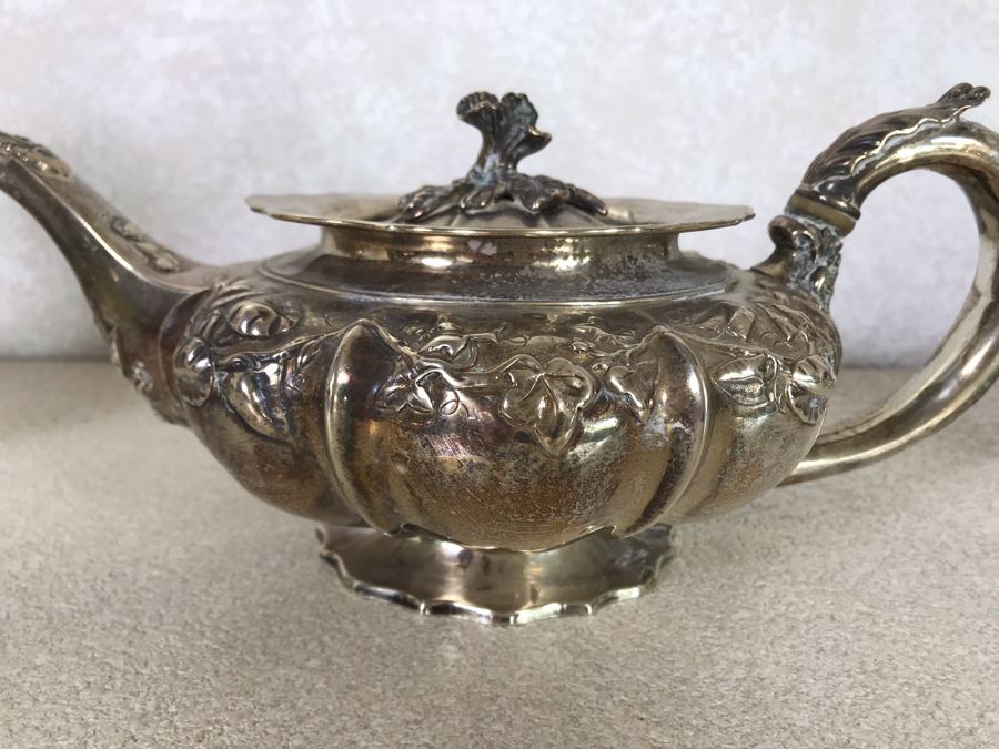 Rare Arts And Crafts Sterling Silver Repousse Tea And Coffee Service With Teapot, Coffee Pot, Creamer And Sugar By Alexander Clark 188 Oxford St London 2,700g [Photo 33]