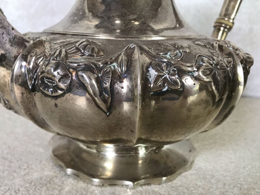 Rare Arts And Crafts Sterling Silver Repousse Tea And Coffee Service With Teapot, Coffee Pot, Creamer And Sugar By Alexander Clark 188 Oxford St London 2,700g [Photo 13]