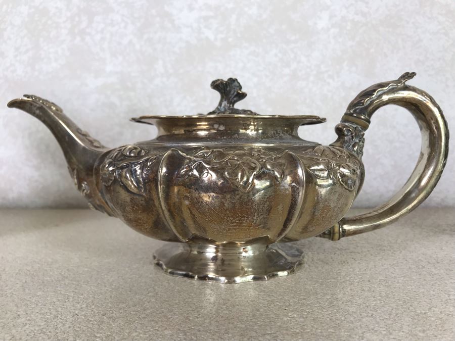 Rare Arts And Crafts Sterling Silver Repousse Tea And Coffee Service With Teapot, Coffee Pot, Creamer And Sugar By Alexander Clark 188 Oxford St London 2,700g [Photo 32]