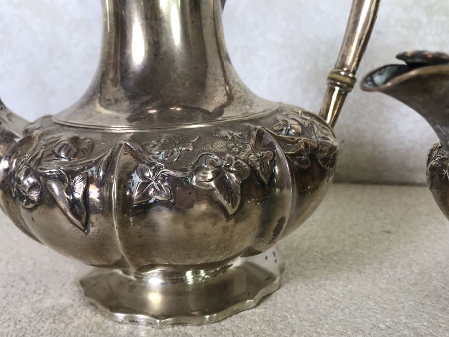 Rare Arts And Crafts Sterling Silver Repousse Tea And Coffee Service With Teapot, Coffee Pot, Creamer And Sugar By Alexander Clark 188 Oxford St London 2,700g [Photo 15]