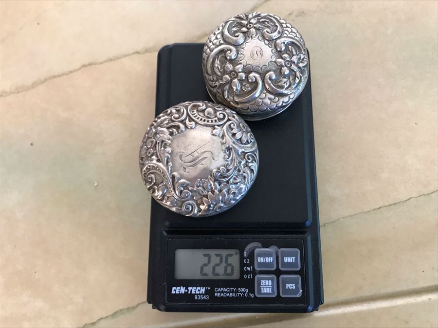 Pair Of Sterling Silver Repousse Lided Bottles 2W 22g [Photo 12]