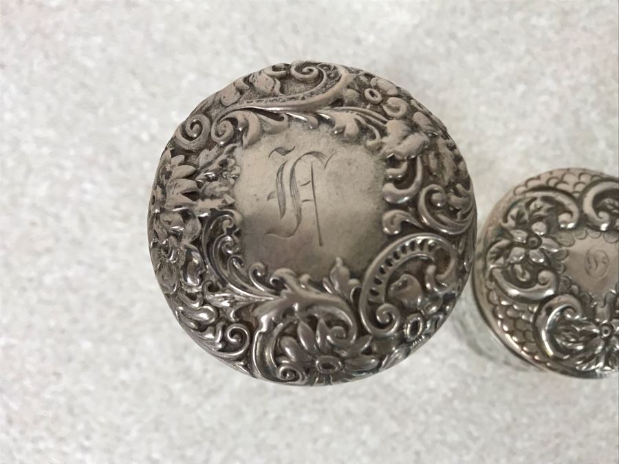 Pair Of Sterling Silver Repousse Lided Bottles 2W 22g [Photo 5]