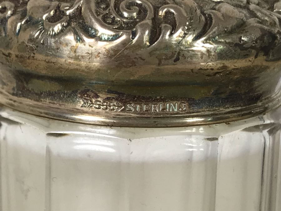 Pair Of Sterling Silver Repousse Lided Bottles 2W 22g [Photo 9]
